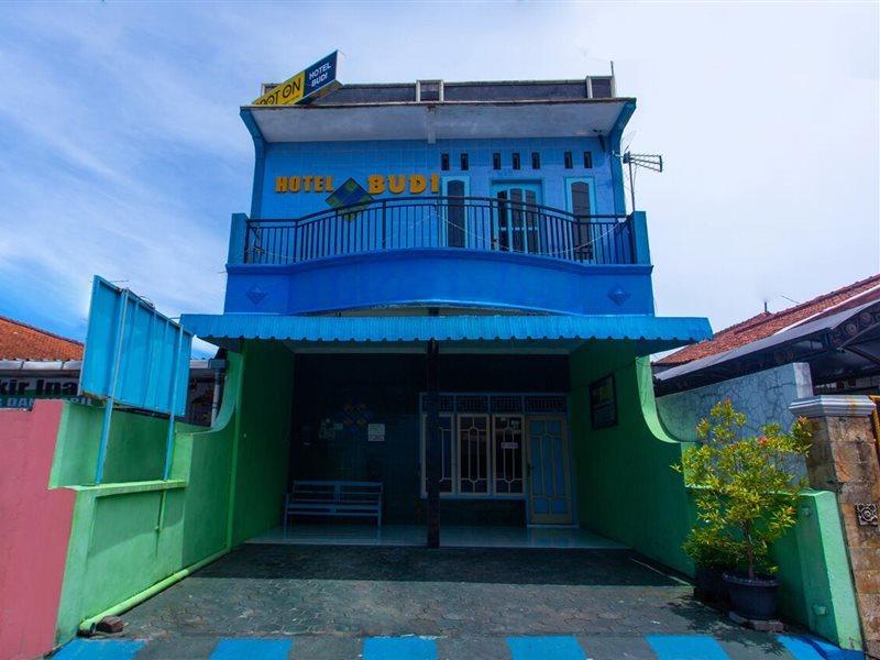 Spot On 2871 Hotel Budi Purwokerto Exterior photo