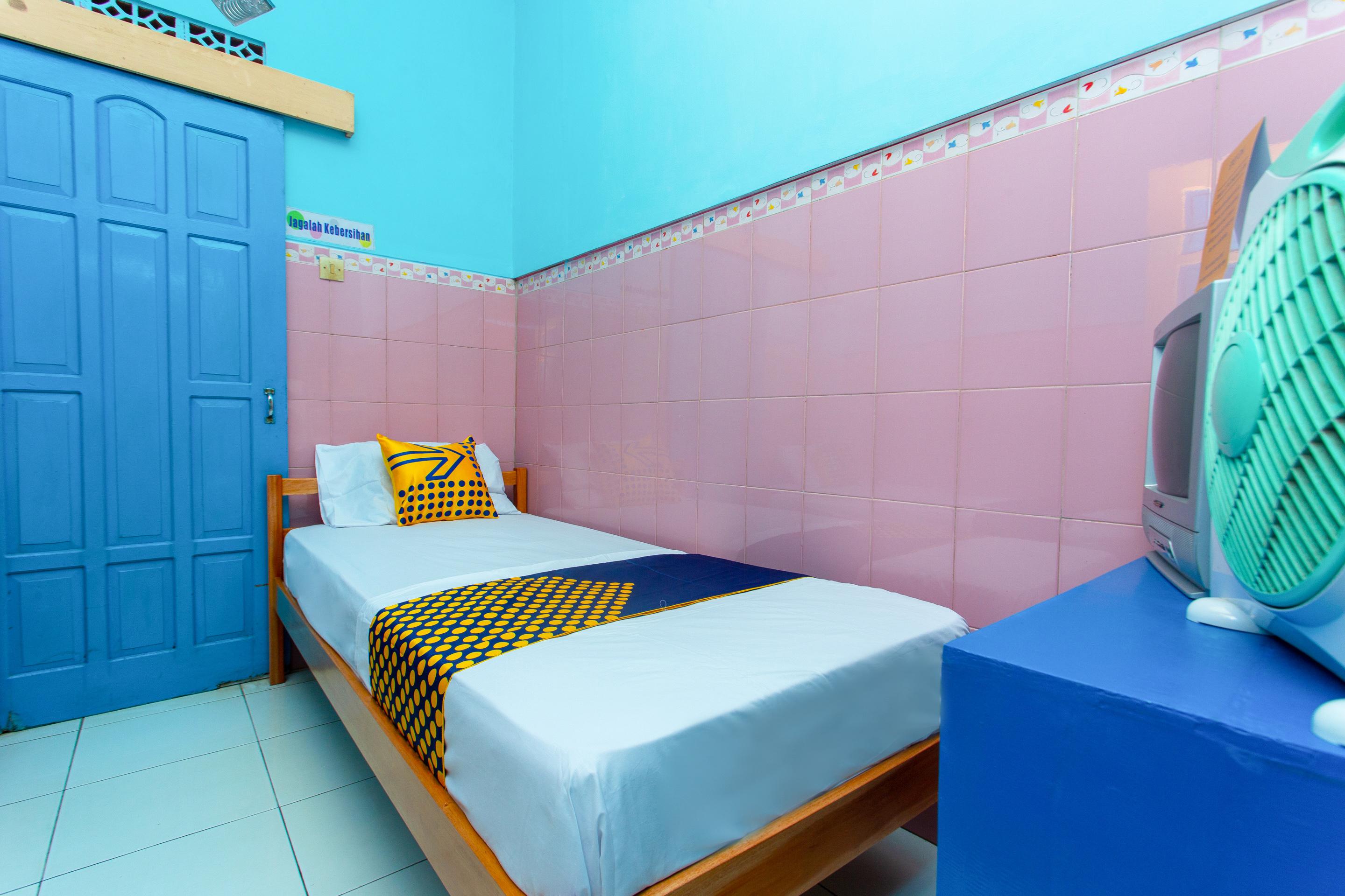 Spot On 2871 Hotel Budi Purwokerto Exterior photo