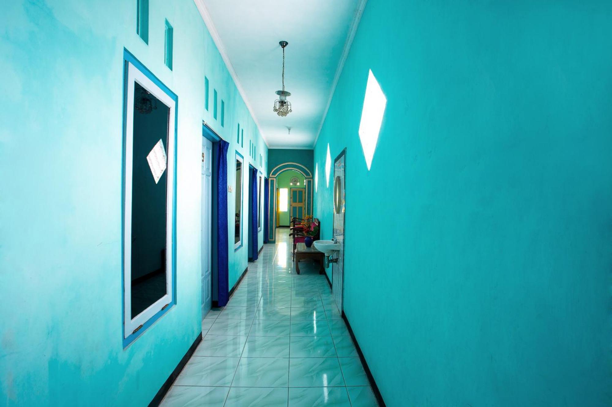 Spot On 2871 Hotel Budi Purwokerto Exterior photo